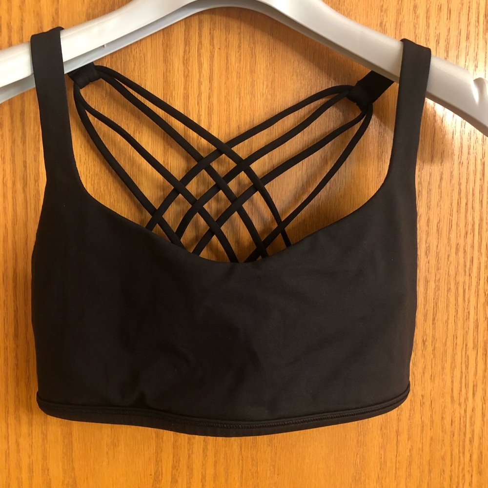 Lululemon Free to be Wild Blk Sports Bra sz 8